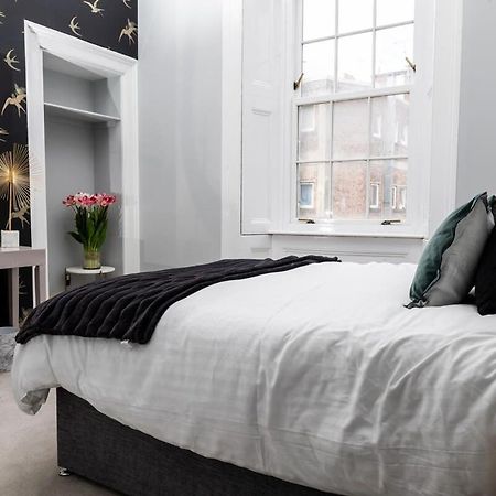 Beautiful 4 Bed Flat In Perfect Central Location 글라스고 외부 사진