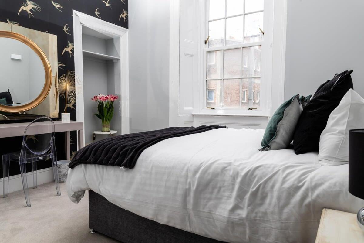 Beautiful 4 Bed Flat In Perfect Central Location 글라스고 외부 사진