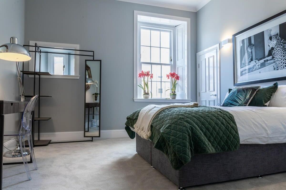 Beautiful 4 Bed Flat In Perfect Central Location 글라스고 외부 사진